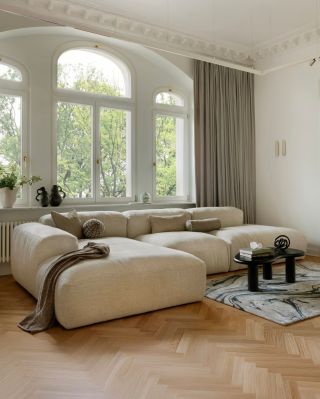 ✨ Sedačka, do ktorej sa zamilujete na prvé posedenie ✨ Model PARADISO prináša výnimočné pohodlie vďaka perovej výplni,...