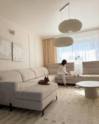 🛋️ MARCIANO – sedačka, ktorá posunie komfort na nový level Elegantný dizajn, maximálne pohodlie a praktické funkcie v...